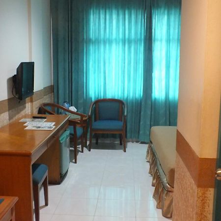 Hotel Puri Kwitang Jakarta Ngoại thất bức ảnh