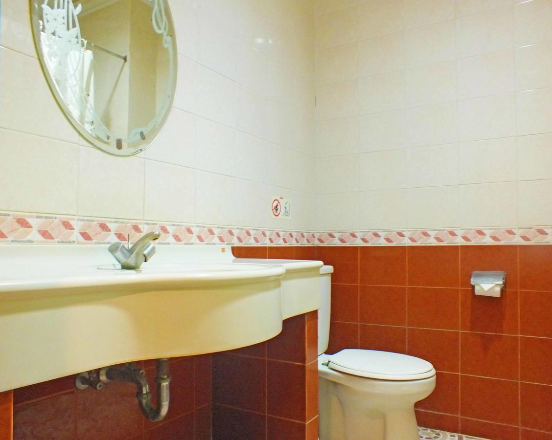 Hotel Puri Kwitang Jakarta Ngoại thất bức ảnh